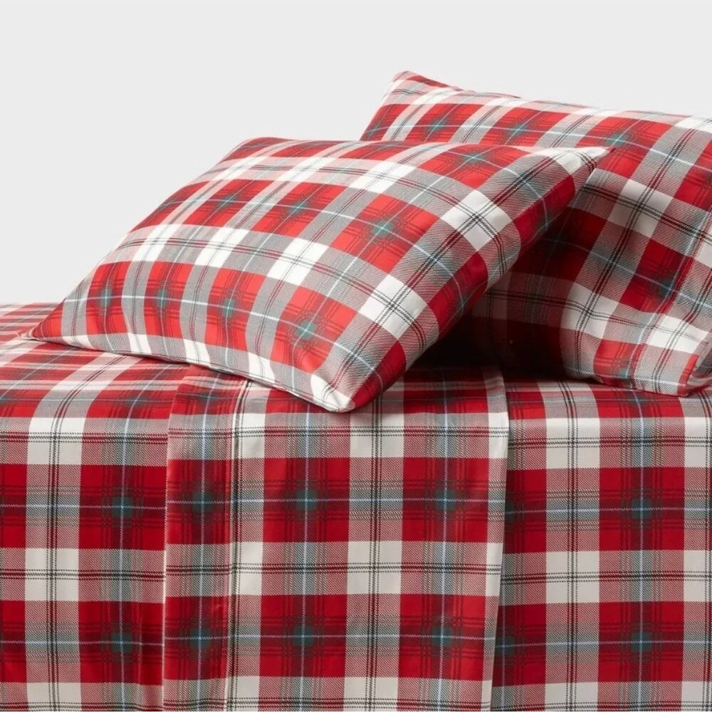 Threshold KING 400 Thread Count Performance Holiday Sheet Set Green/Red Plaid